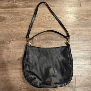 Coach Black Leather Chelsea Shoulder Bag with Crossbody Strap G1923-F31399